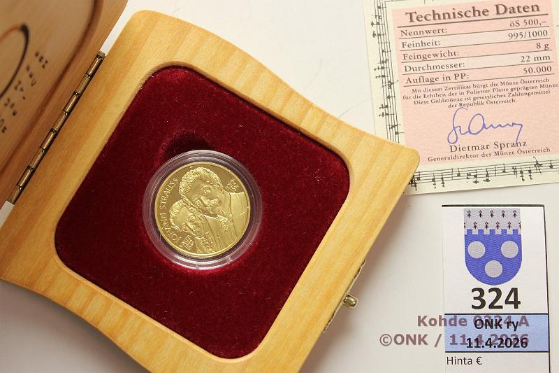 k-0324-a.jpg - Kohde 324 (kuva 1/2), l�ht�hinta: 750 &euro; / myyntihinta: 960 &euro; It�valta 500 sch 1999 KM#3055 Au, Proof, 8g/995, Johann Strauss, puulaatikko, kaps, tod, kunto: 10