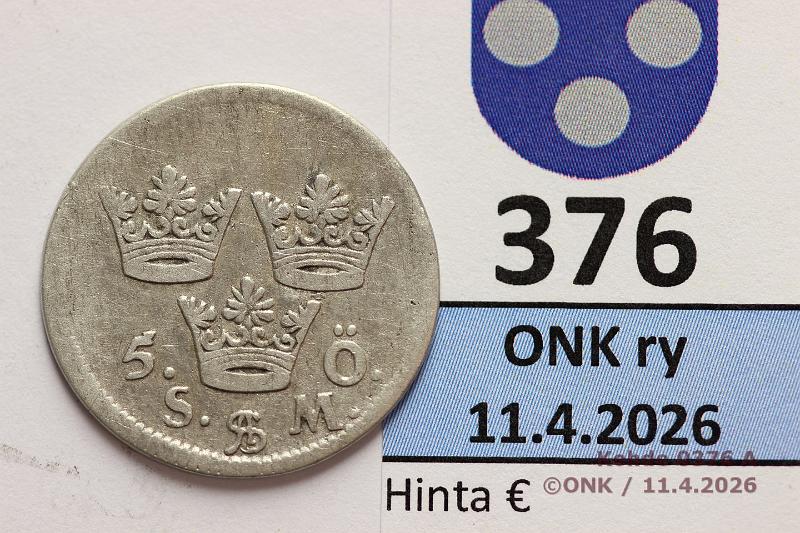 k-0376-a.jpg - Kohde 376 (kuva 1/2), l�ht�hinta: 25 &euro; / ei tarjouksia 5 �re 1699 SM#100 Ag, Kaarle XII. S.M., AS, puhd, kunto: 5