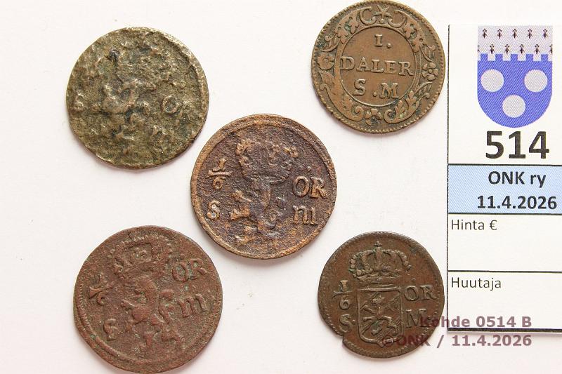 k-0514-b.jpg - Kohde 514 (kuva 2/2), l�ht�hinta: 5 &euro; / myyntihinta: 8 &euro; 1/6 �re - 1 daler 1670-1718 (5) Cu, Kaarle XI  1/6�  1670, -71, -76. Kaarle XII  1/6�  (rv) ja  1d  1718, kunto: 1-4