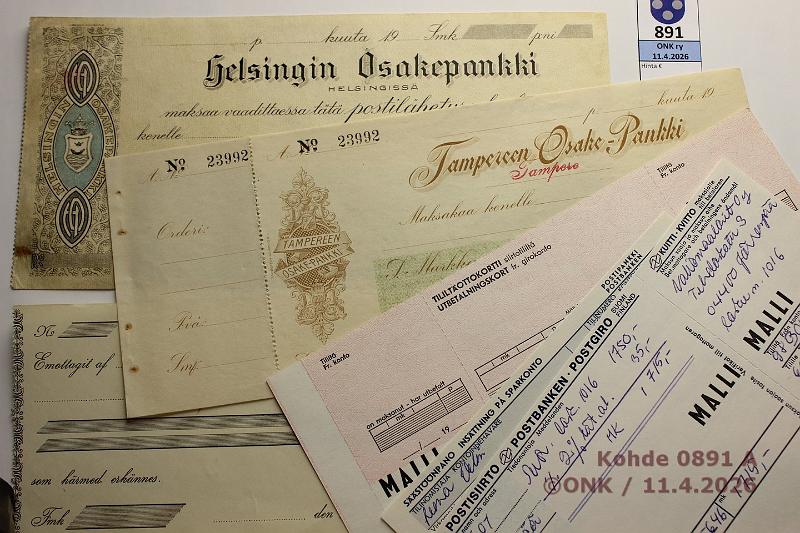 k-0891-a.jpg - Kohde 891 (kuva 1/3), l�ht�hinta: 5 &euro; / myyntihinta: 22 &euro; Pankkilomakkeita 19.. (17) Erilaisia pankkilomakkeita: Helsingin Osakepankki(2), Suomen Liittopankki oy, Luotto-Pankki oy, Pohjoismaiden Yhdyspankki, Helsingin S��st�pankki, Lammin S��st�pankki, Tampereen Osake-Pankki(2), Turun Suomalainen S��st�pankki, Postipankki(2), Kansallis-Osake-Pankki, Paimion s��st�pankki, Lomamatkat-lahjashekki, tililt�ottokortti, vastaanottotodistus, kunto: 7-9