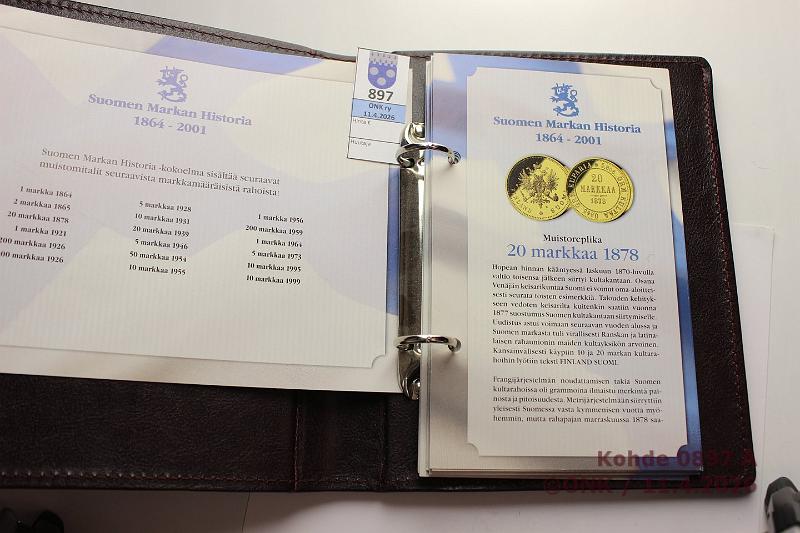 k-0897-a.jpg - Kohde 897 (kuva 1/3), l�ht�hinta: 200 &euro; / myyntihinta: 290 &euro; Markan historia  Ag, Moneta, Suomen Markan Historia 1864-2001, 18 hopeareplikaa, Proof, laatikko, tod, kunto: 10