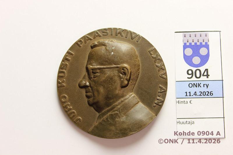 k-0904-a.jpg - Kohde 904 (kuva 1/2), l�ht�hinta: 5 &euro; / ei tarjouksia Paasikivi 1947 Br, 60mm, Kultakeskus OY, Renvall, kunto: 9